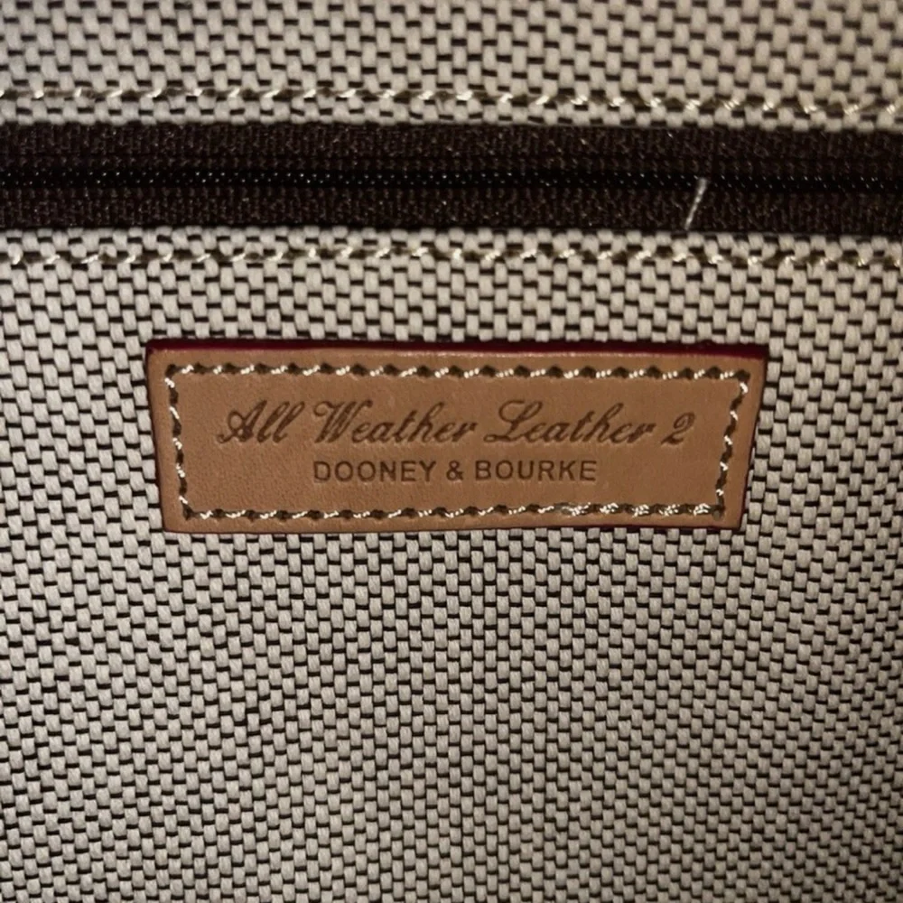 Dooney & Bourke Black and Tan Shoulder Bag - Picture 7 of 8
